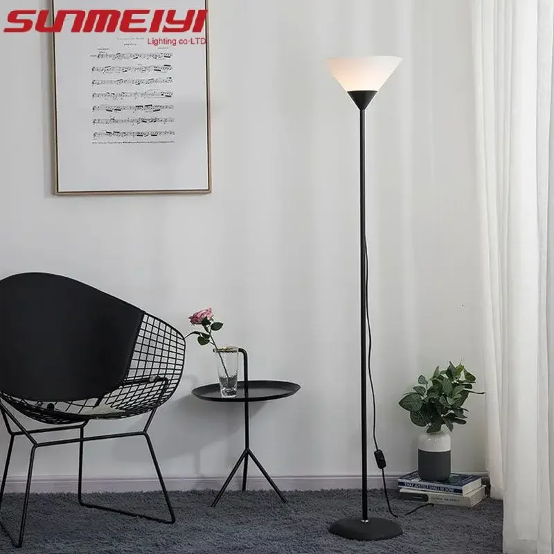 Скандинавский минималистичный  – обзор и цена Floor Lamp Tripod